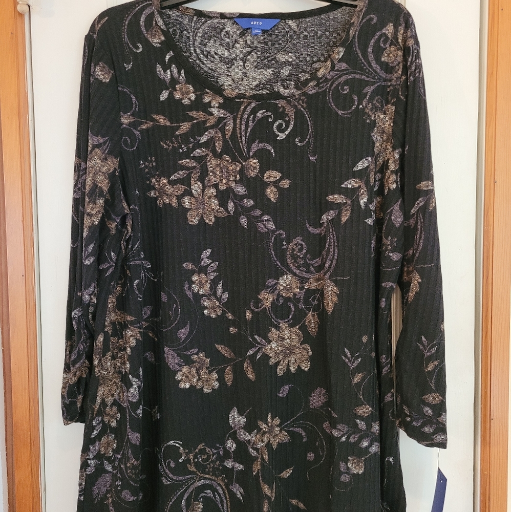 Woman's Top